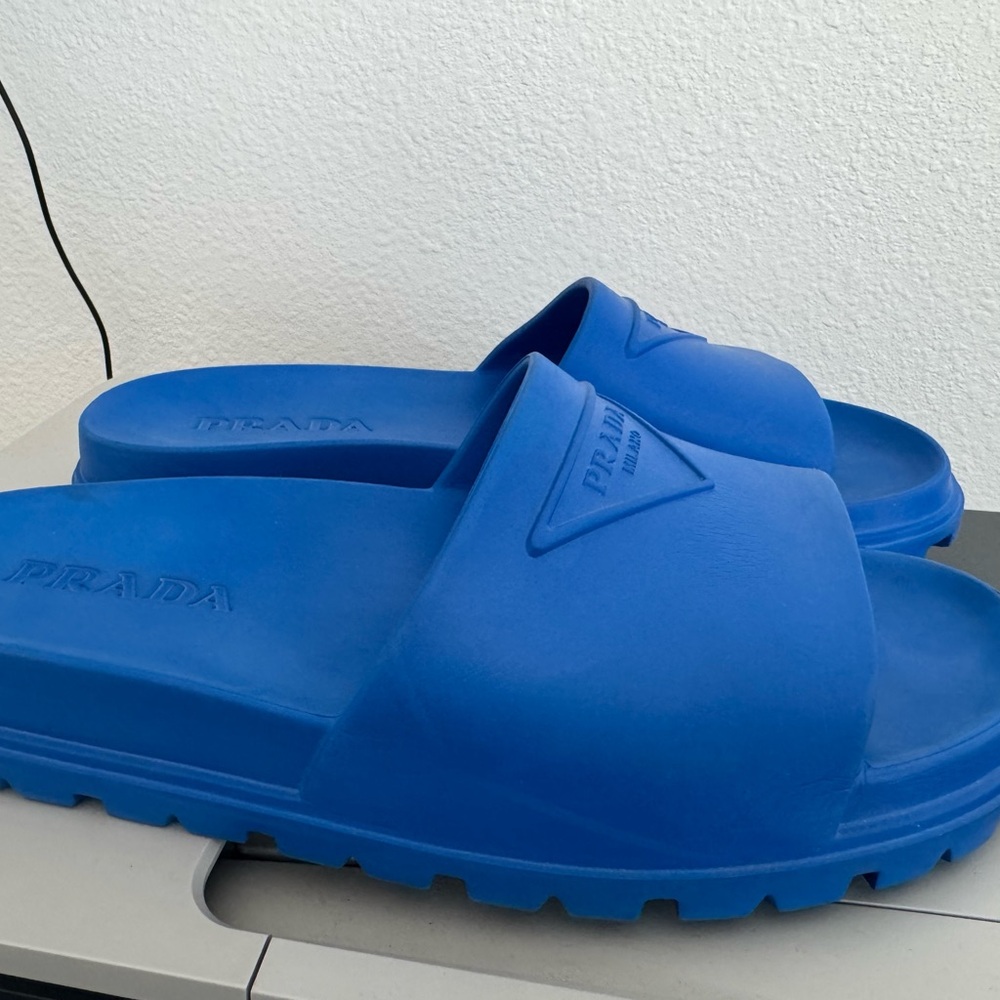 Men’s Size US 11 Prada Rubber Blue Slide Sandals